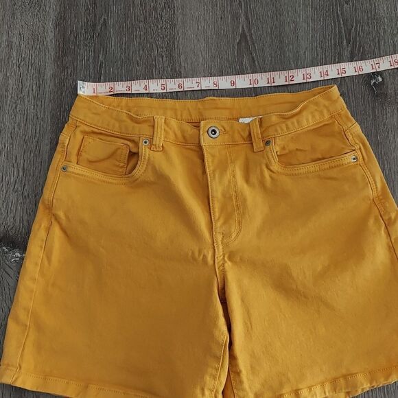 H&M Yellow Mustard High Waisted Shorts 💛 Size 8 - Picture 4 of 6